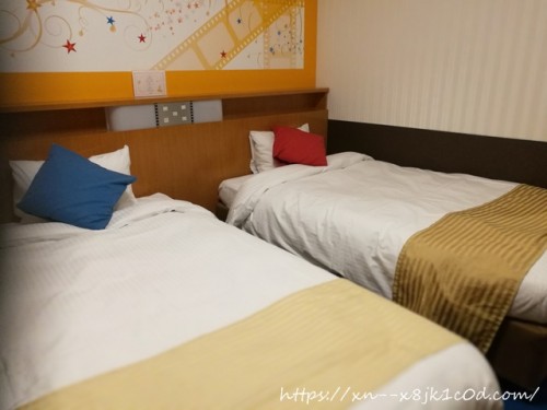 ホテル京阪ユニバーサルシティのベッド